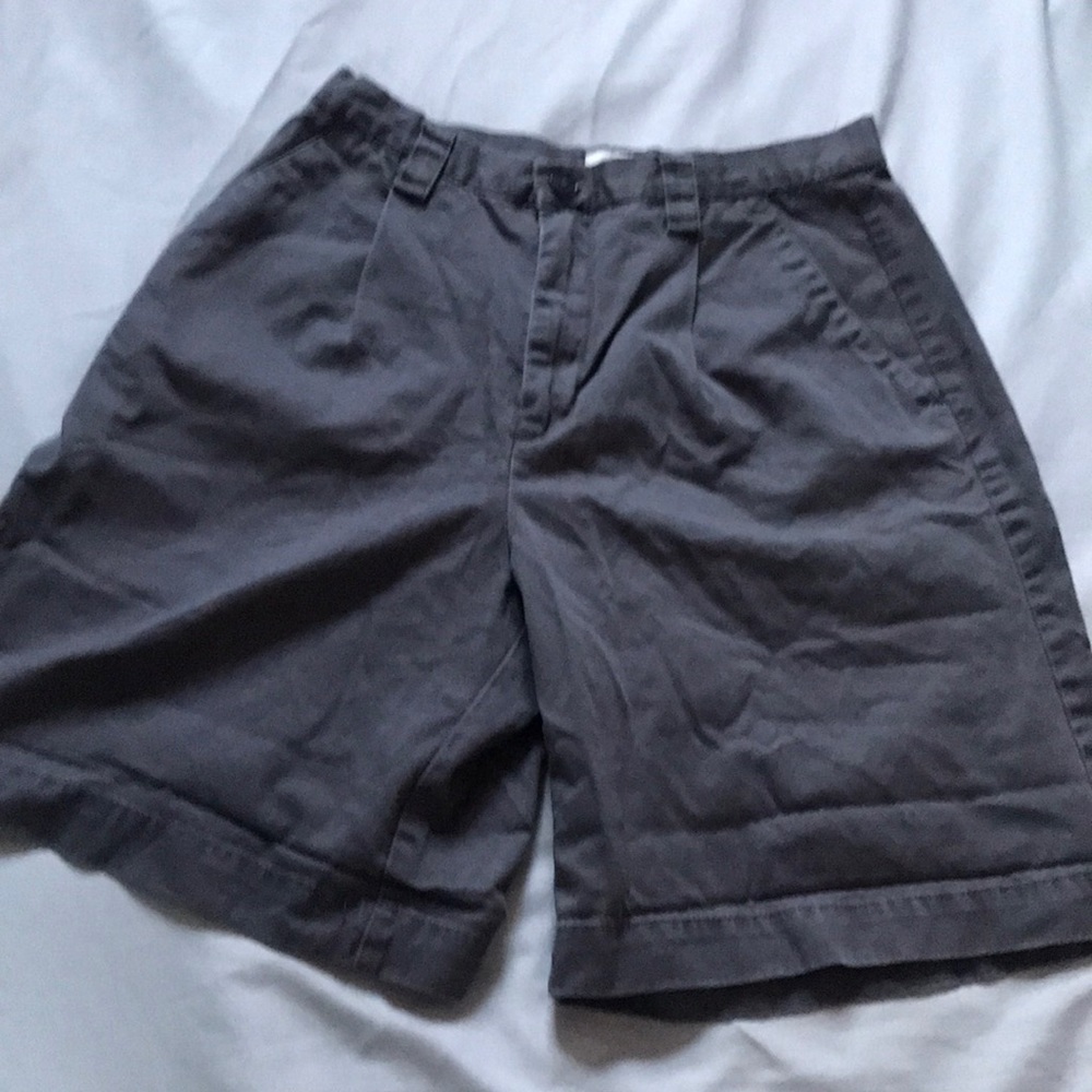 Classic Gap shorts